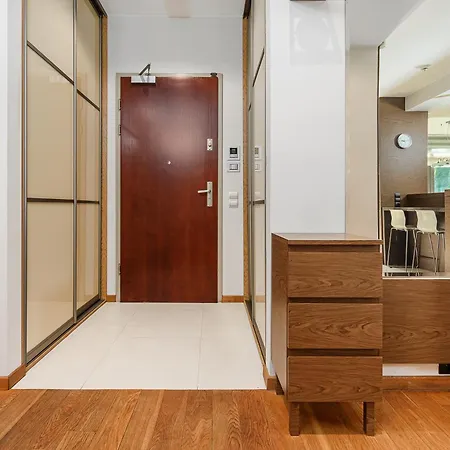 Lumina Premium With Parking Apartament *