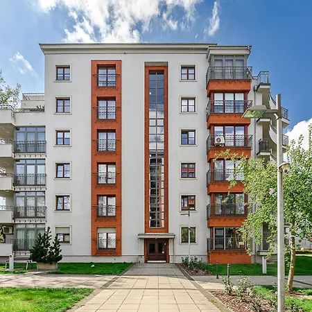 Lumina I Premium 2Br Apartment With Parking I Terrace I Ac I Coffee Maker I Center Apartment