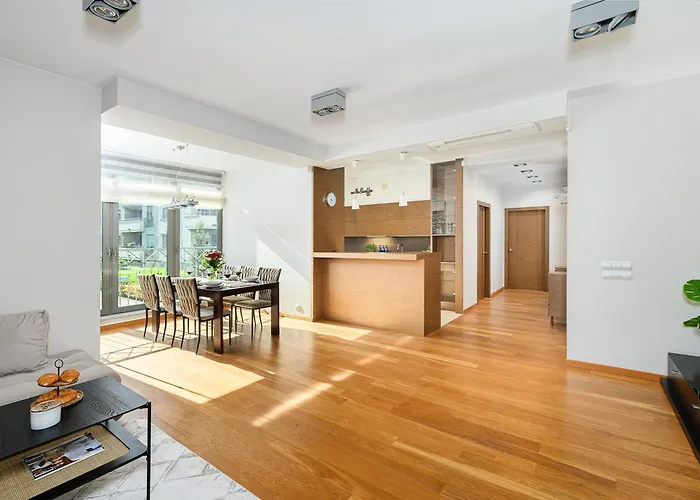 Lumina Premium With Parking *